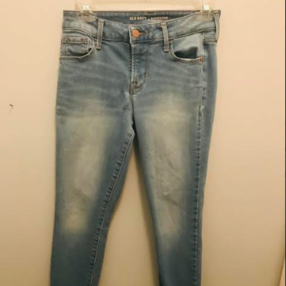 CUTE ROCKIN OLD NAVY CUTE FITTED SKINNY JEANS